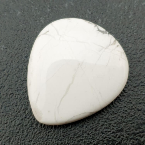 Howlit kaboszon 25x22 mm nr 85 Howlit kaboszon 25x22 mm nr 85