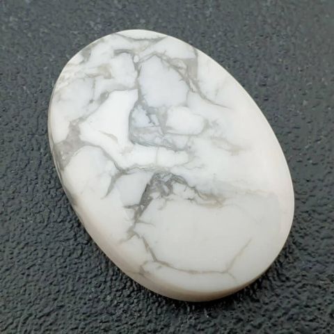 Howlit kaboszon 29x21 mm nr 71 Howlit kaboszon 29x21 mm nr 71