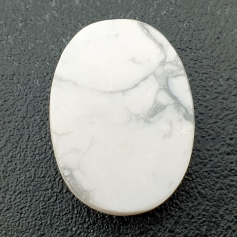 Howlit kaboszon 29x21 mm nr 71 Howlit kaboszon 29x21 mm nr 71